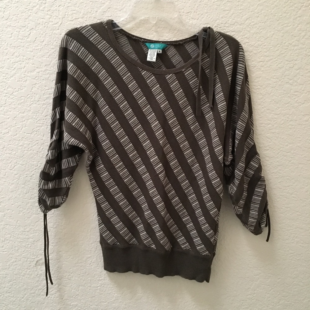 ⚡️2for$20⚡️SPLIT Army Green Sweater